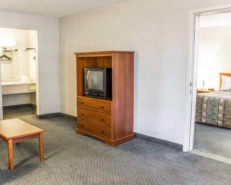 Econo Lodge Eden ภายนอก รูปภาพ